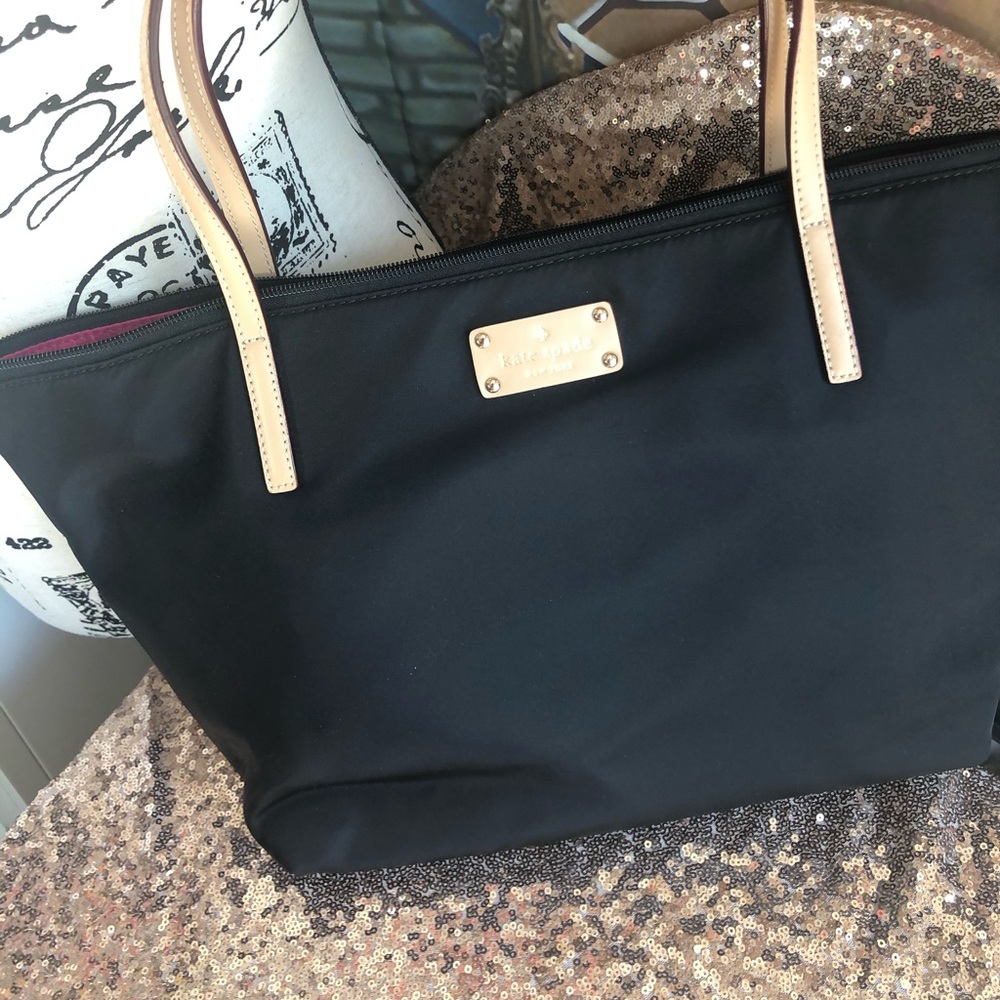 Kate Spade New York Shoulder Bag